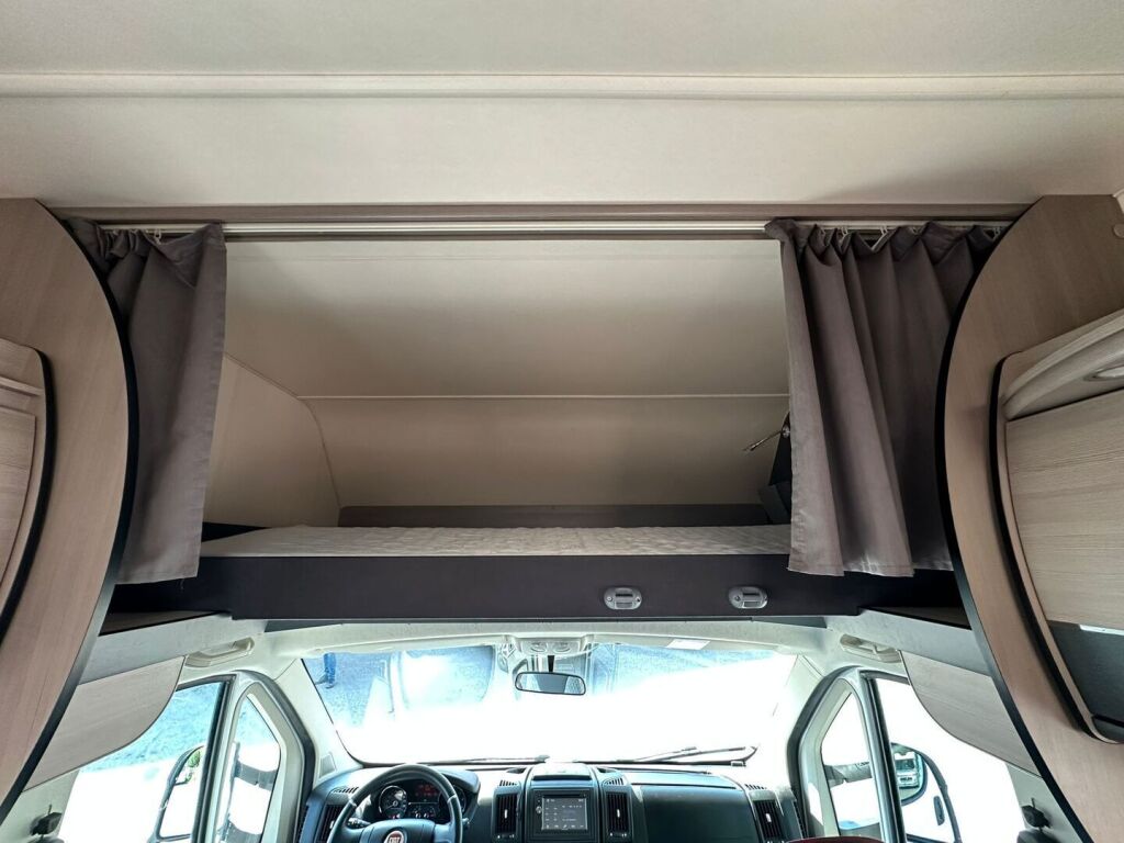 Hobby A 70 2018 Valkoinen