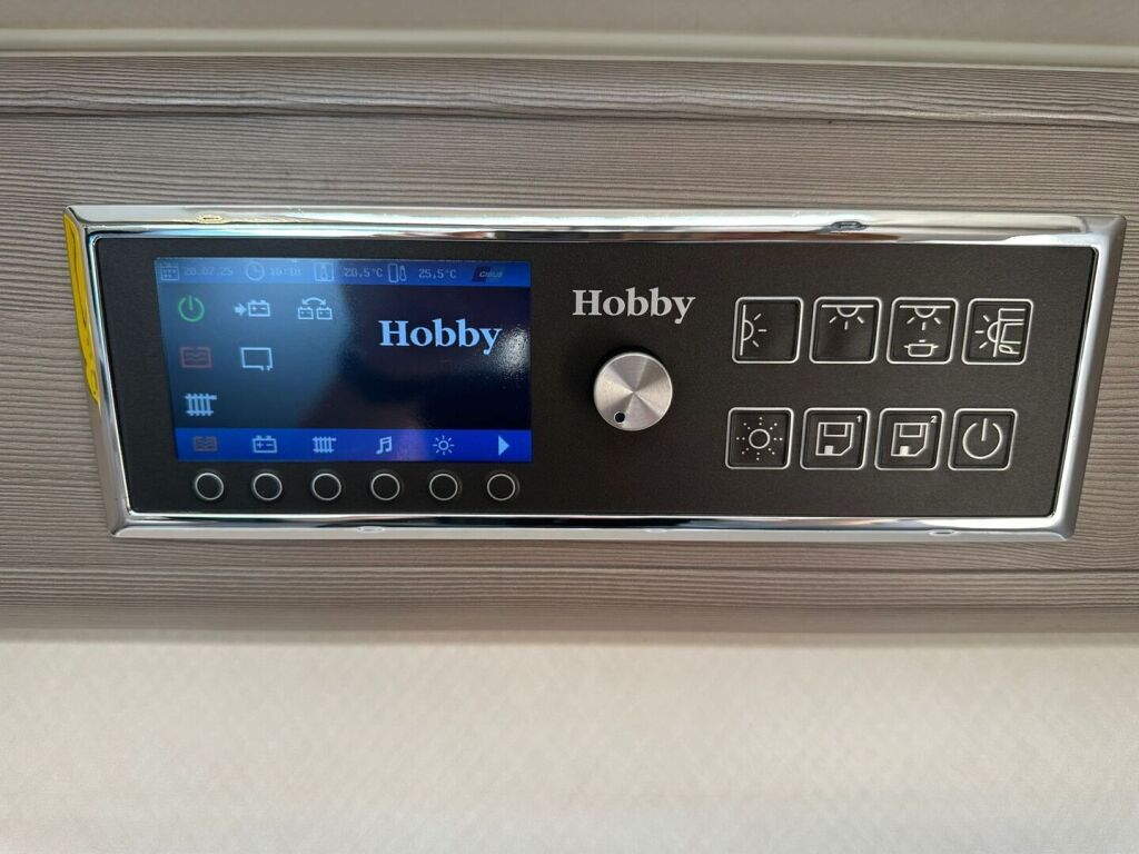 Hobby A 70 2018 Valkoinen