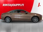Mercedes-Benz CLA 2023 Ruskea (beige)