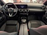 Mercedes-Benz CLA 2023 Ruskea (beige)