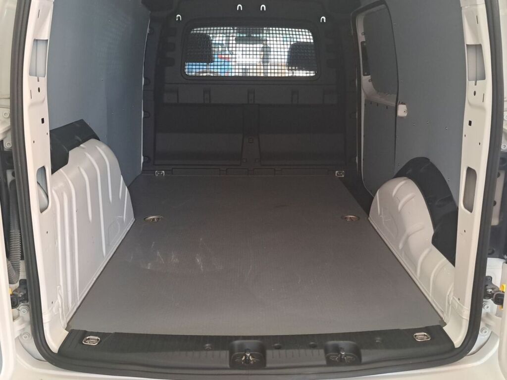 Volkswagen Caddy Maxi 2022 Valkoinen
