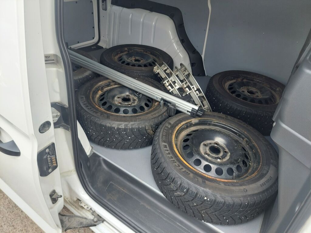 Volkswagen Caddy Maxi 2022 Valkoinen