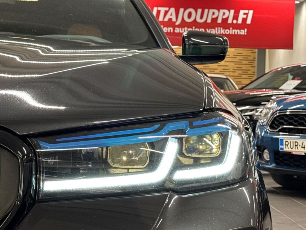 BMW 530 2022 Harmaa