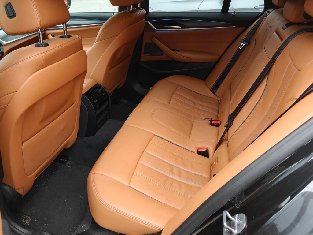 BMW 530 2022 Harmaa