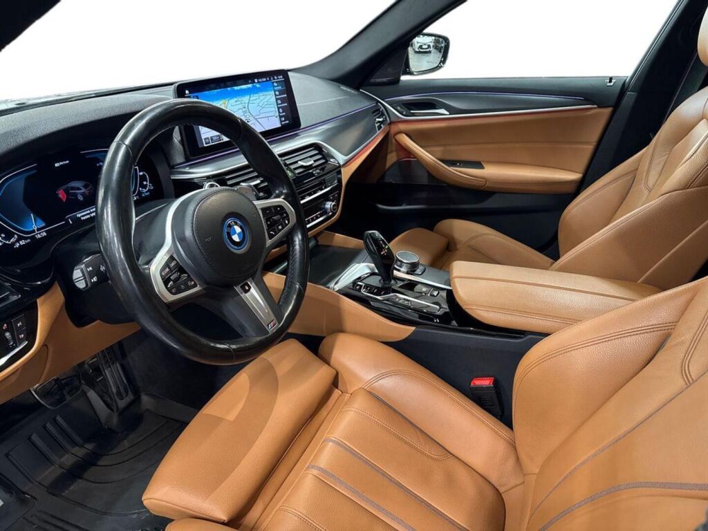 BMW 530 2022 Harmaa
