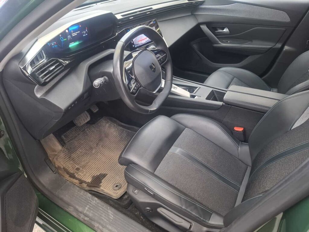 Peugeot 308 2022 Vihreä