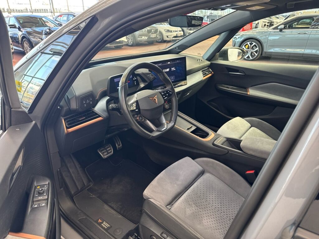 Cupra Born 2023 Harmaa