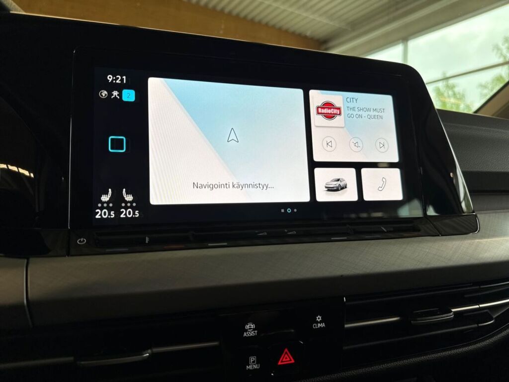 Volkswagen Golf 2022 Harmaa