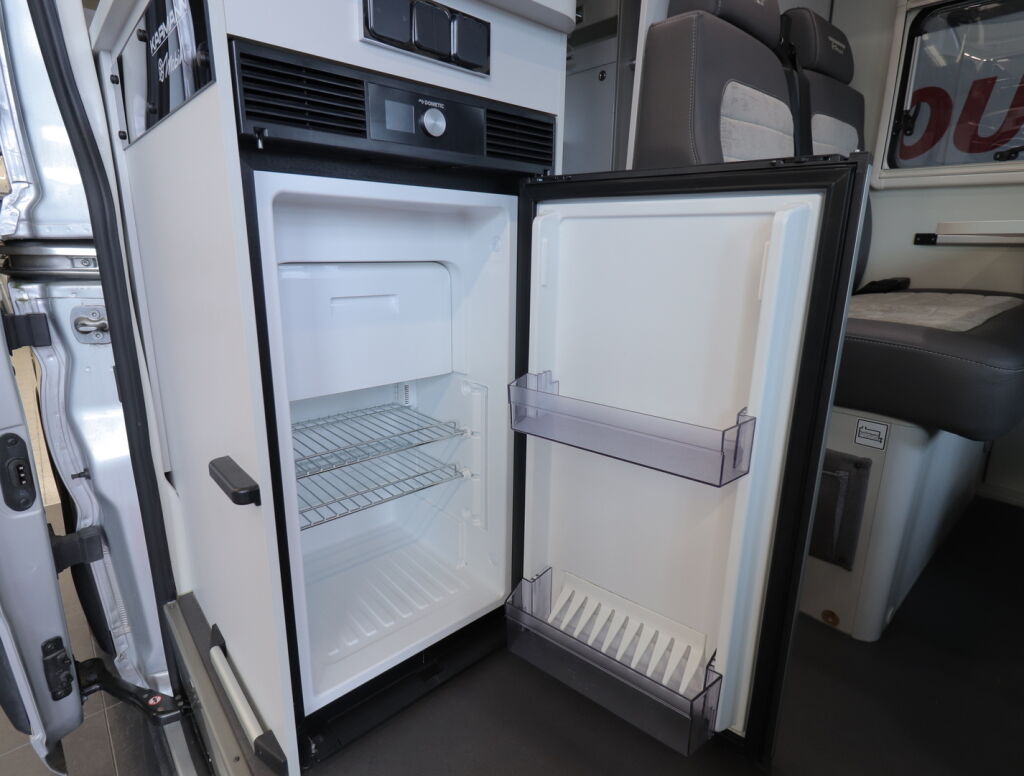 Karmann Dexter 560 2022 Hopea