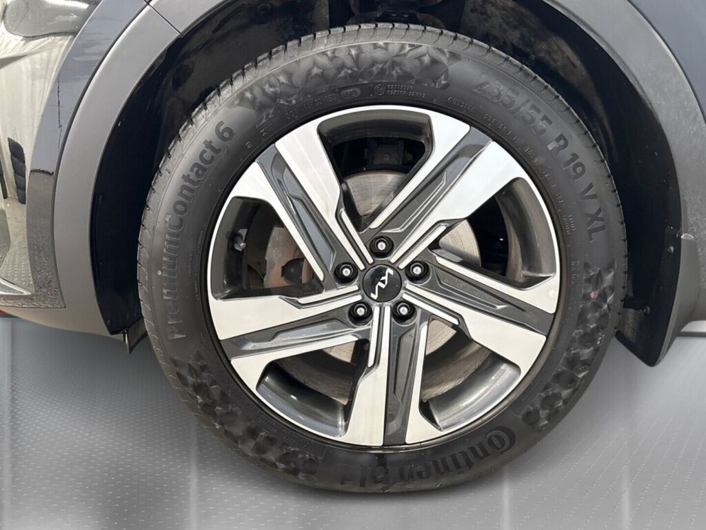 Kia Sorento 2022 Musta