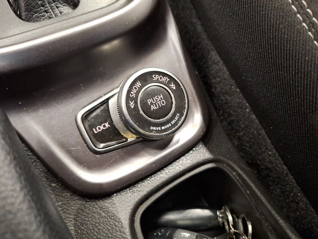 Suzuki Vitara 2022 Harmaa