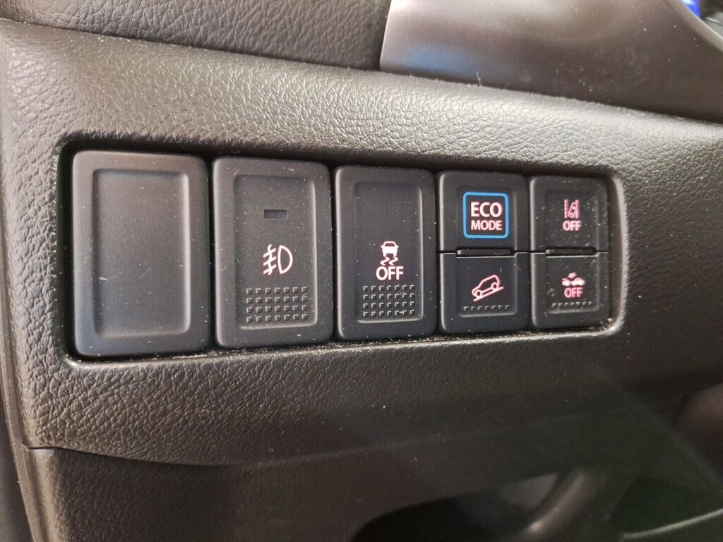 Suzuki Vitara 2022 Harmaa