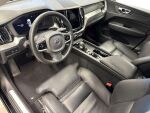 Volvo XC60 2023 Musta