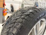 Volvo XC60 2023 Musta