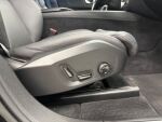 Volvo XC60 2023 Musta
