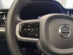 Volvo XC60 2023 Musta