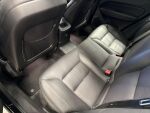 Volvo XC60 2023 Musta