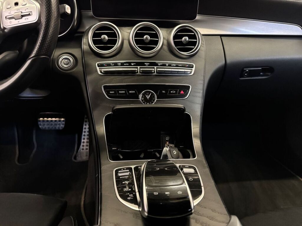 Mercedes-Benz C 2020 Valkoinen