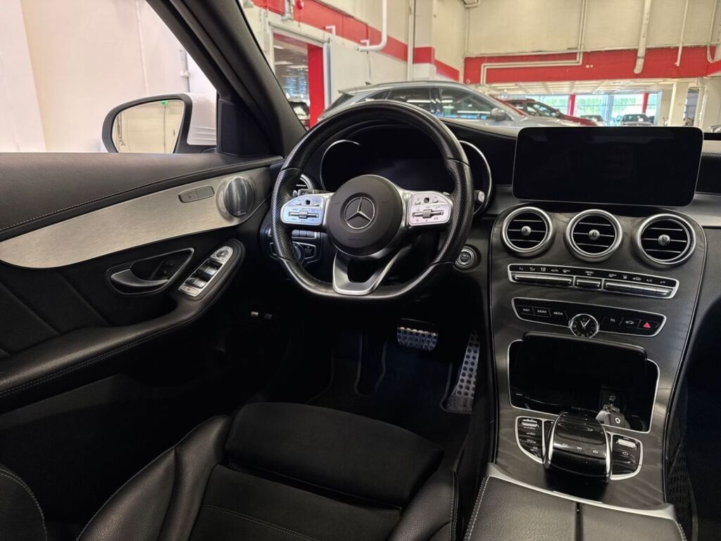 Mercedes-Benz C 2020 Valkoinen