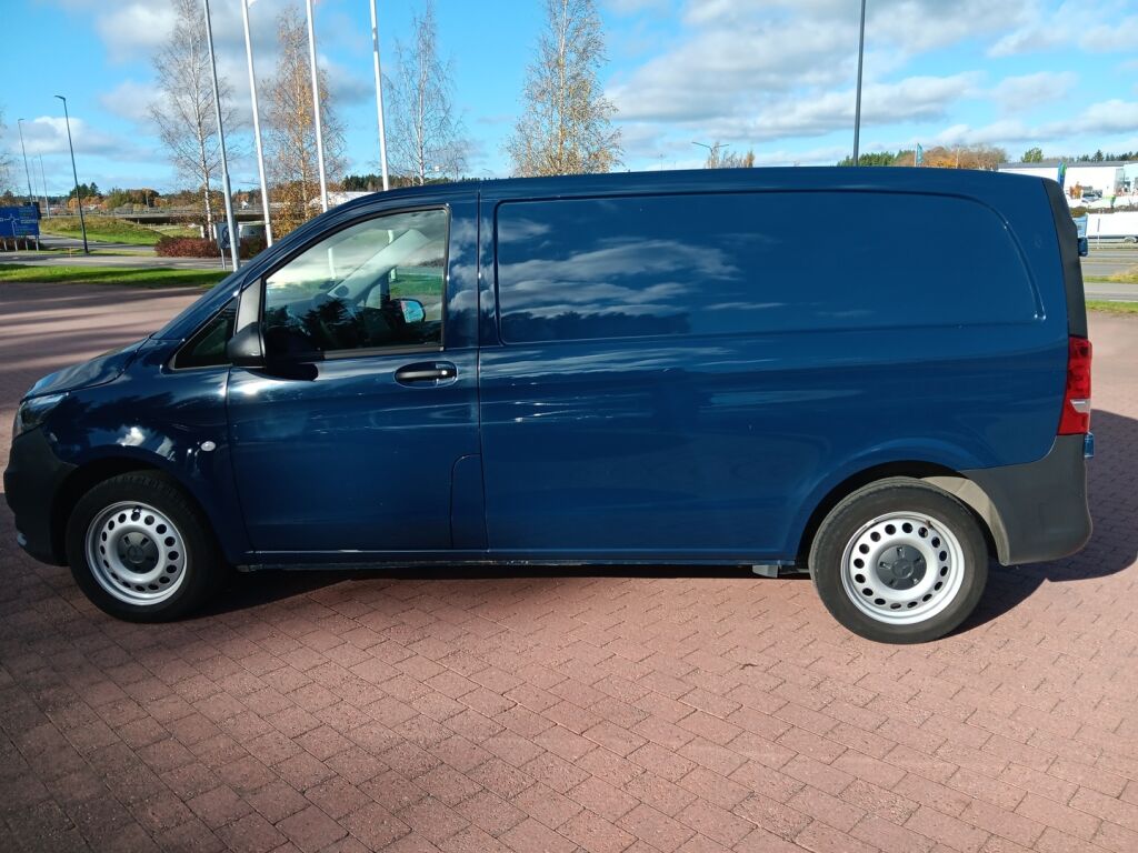 Mercedes-Benz Vito 2022 Sininen