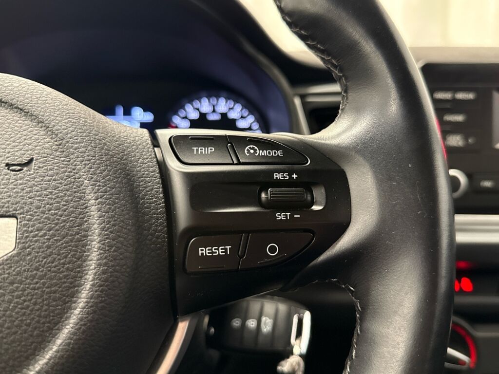 Kia Rio 2023 Sininen