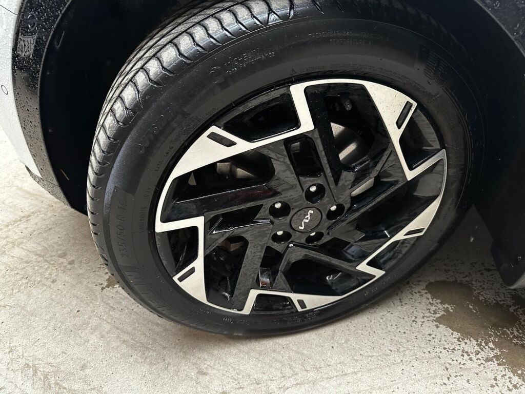 Kia Sportage 2022 Valkoinen