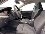 Skoda Octavia 2022 Sininen