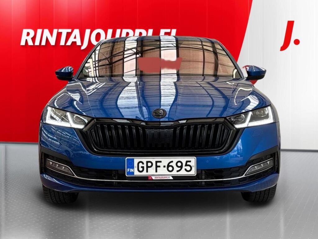 Skoda Octavia 2022 Sininen