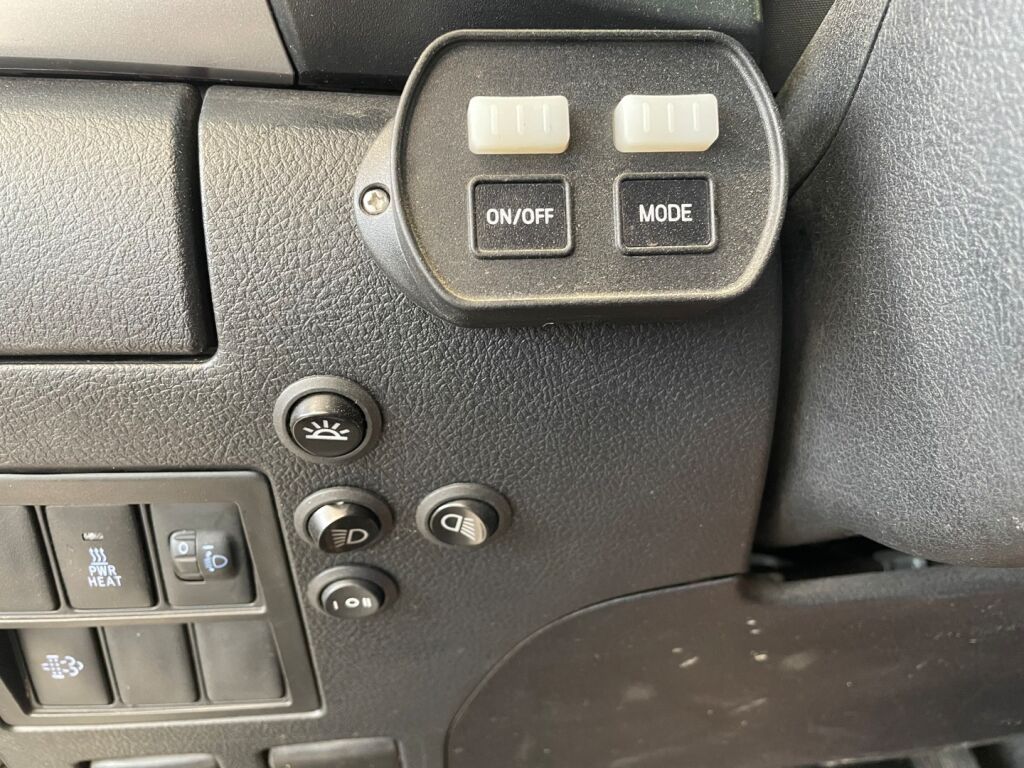 Toyota Hilux 2022 Valkoinen