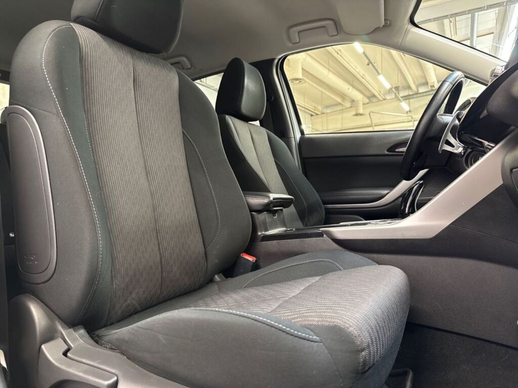 Mitsubishi Eclipse Cross 2022 Valkoinen