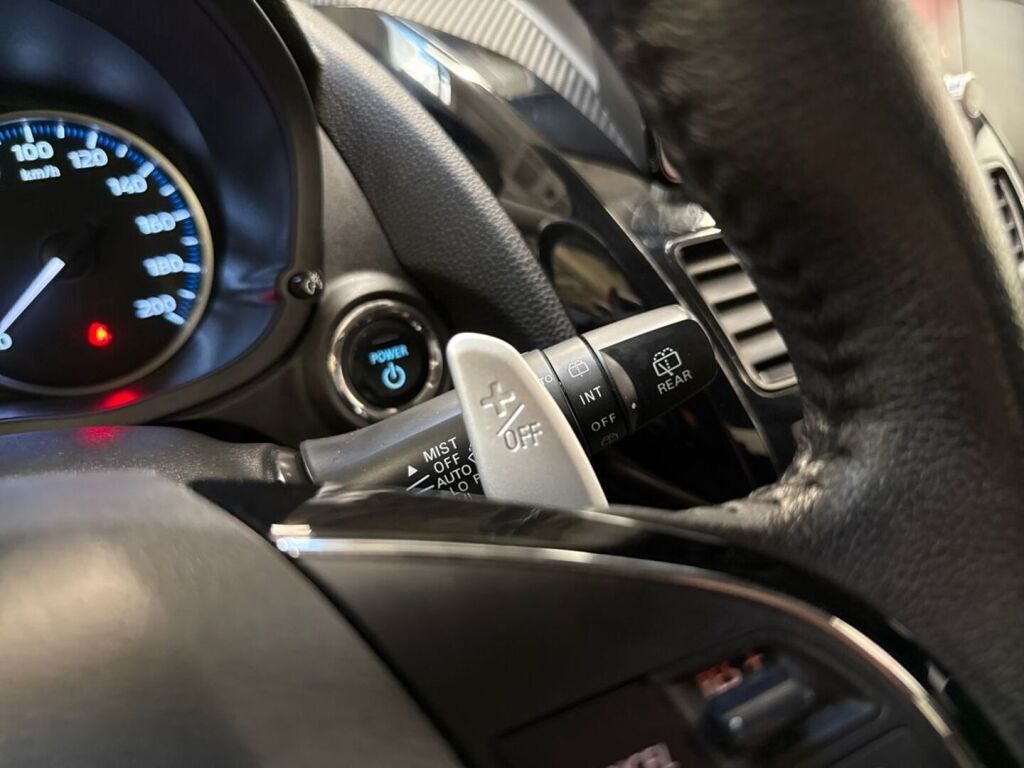 Mitsubishi Eclipse Cross 2022 Valkoinen