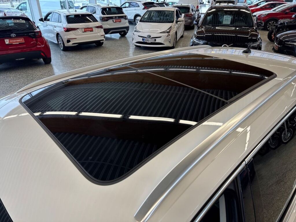 Volkswagen Passat 2020 Valkoinen