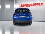 Skoda Karoq 2023 Sininen