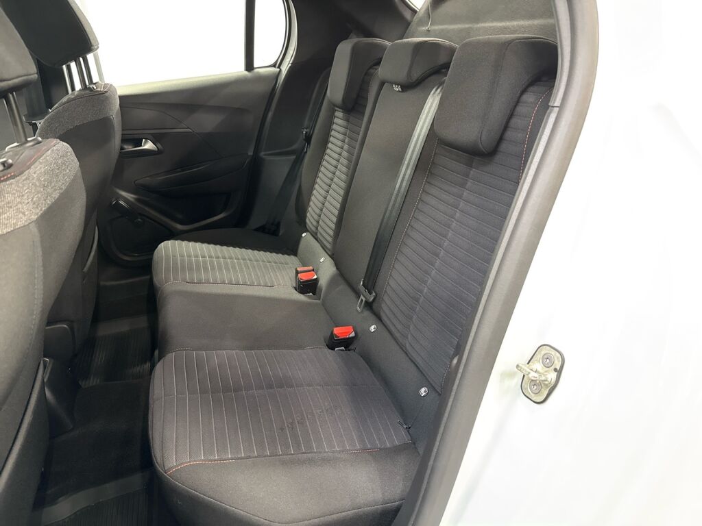 Peugeot 208 2023 Valkoinen