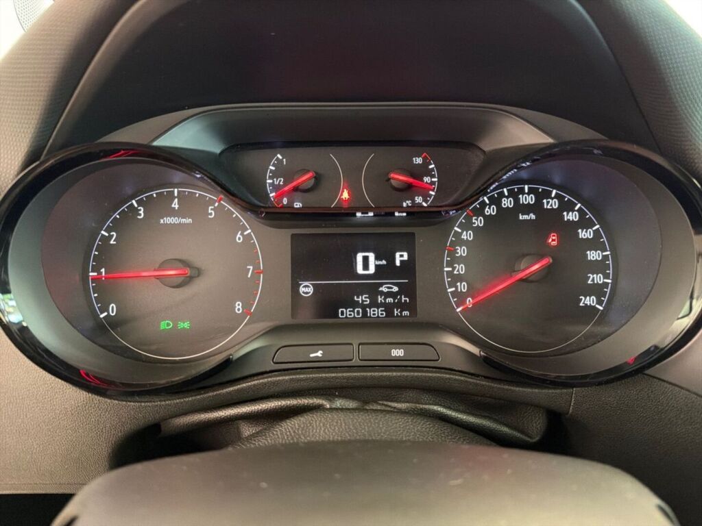 Opel Crossland 2022 Harmaa