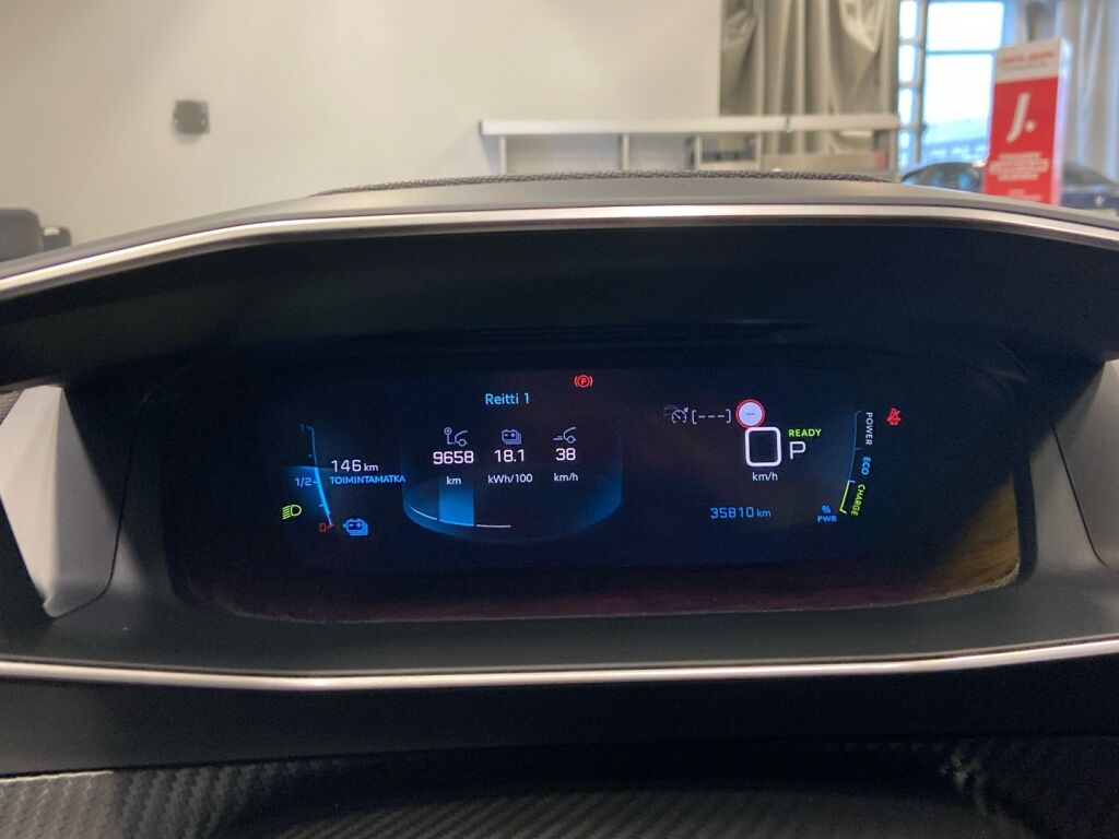 Peugeot e-2008 2022 Harmaa