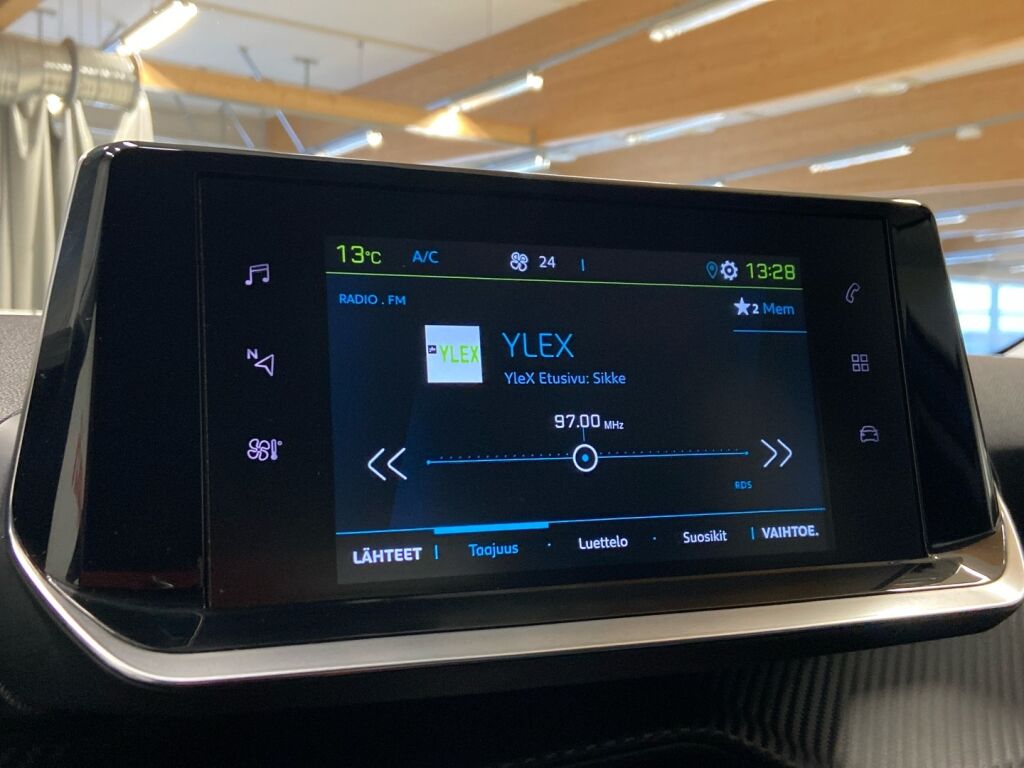 Peugeot e-2008 2022 Harmaa