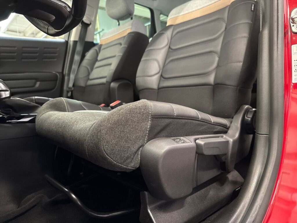 Citroen C3 Aircross 2022 Punainen