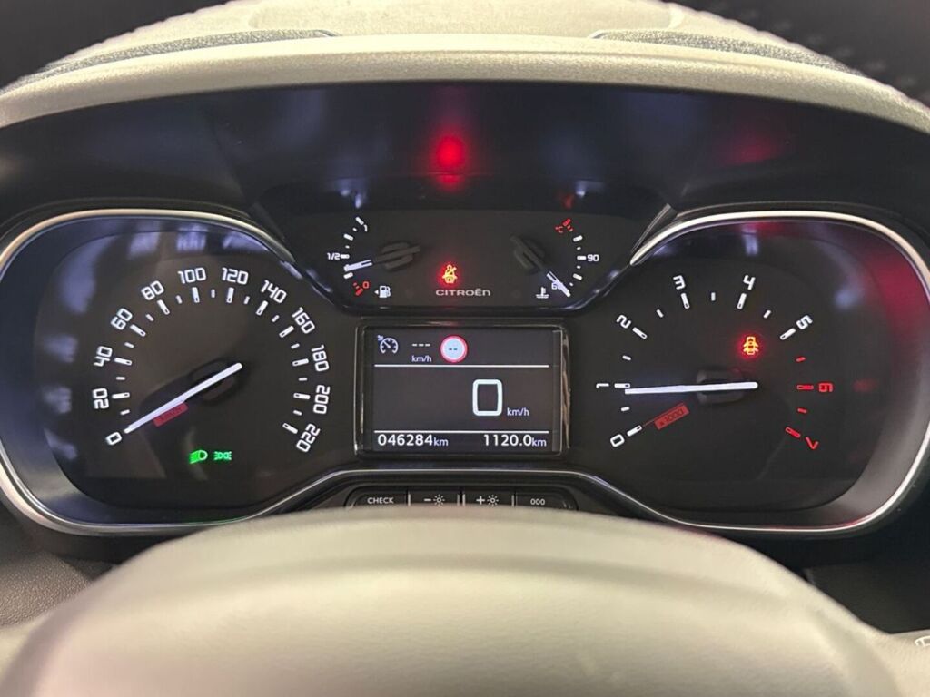 Citroen C3 Aircross 2022 Punainen