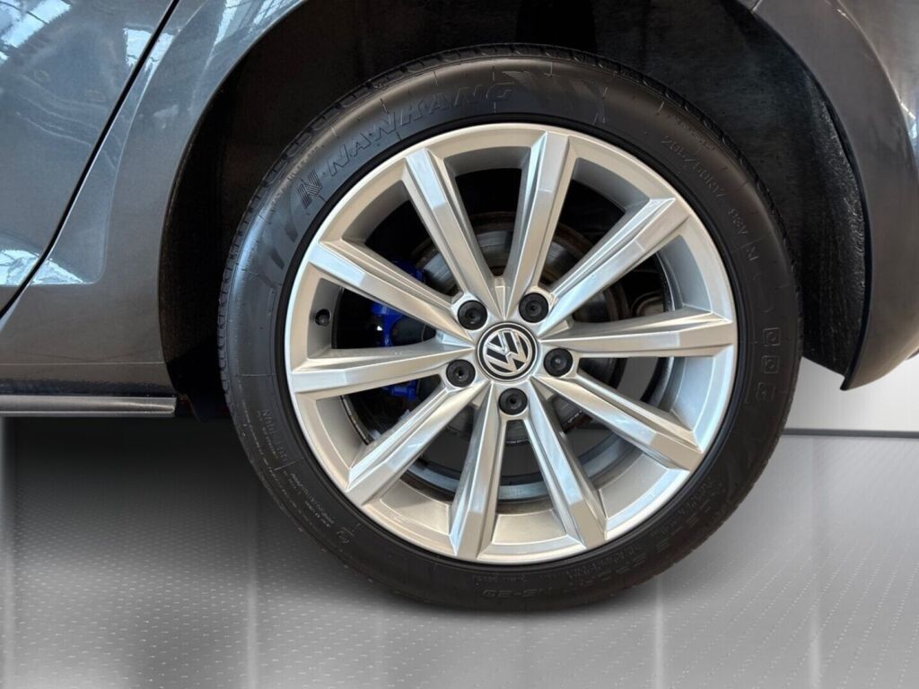 Volkswagen Golf 2016 Harmaa