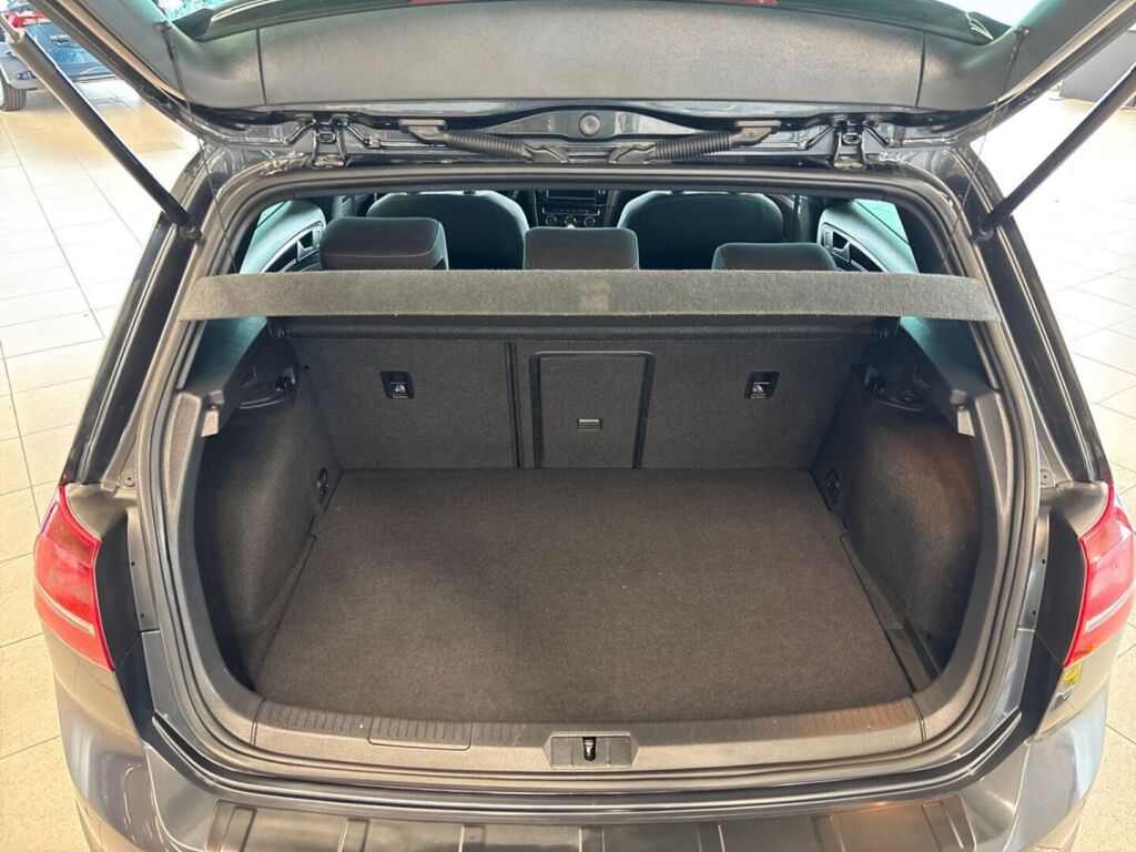 Volkswagen Golf 2016 Harmaa