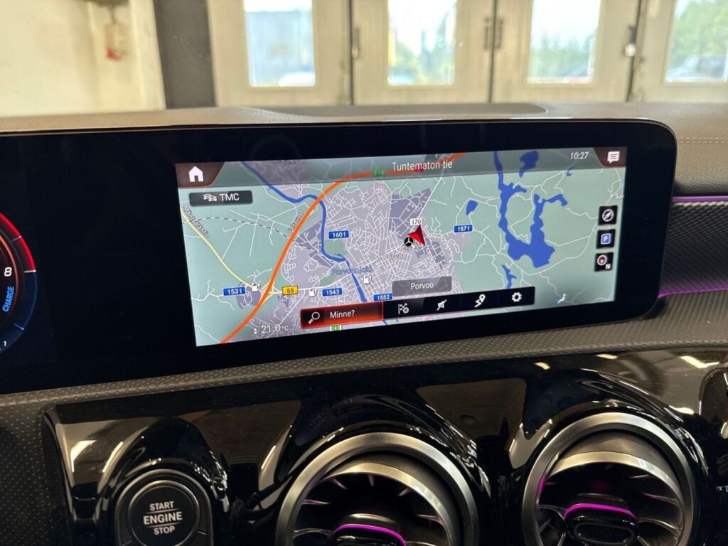Mercedes-Benz CLA 2023 Musta