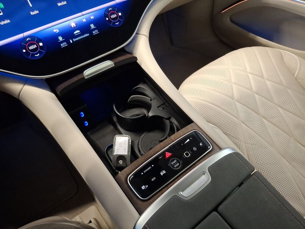 Mercedes-Benz EQS 2022 Valkoinen