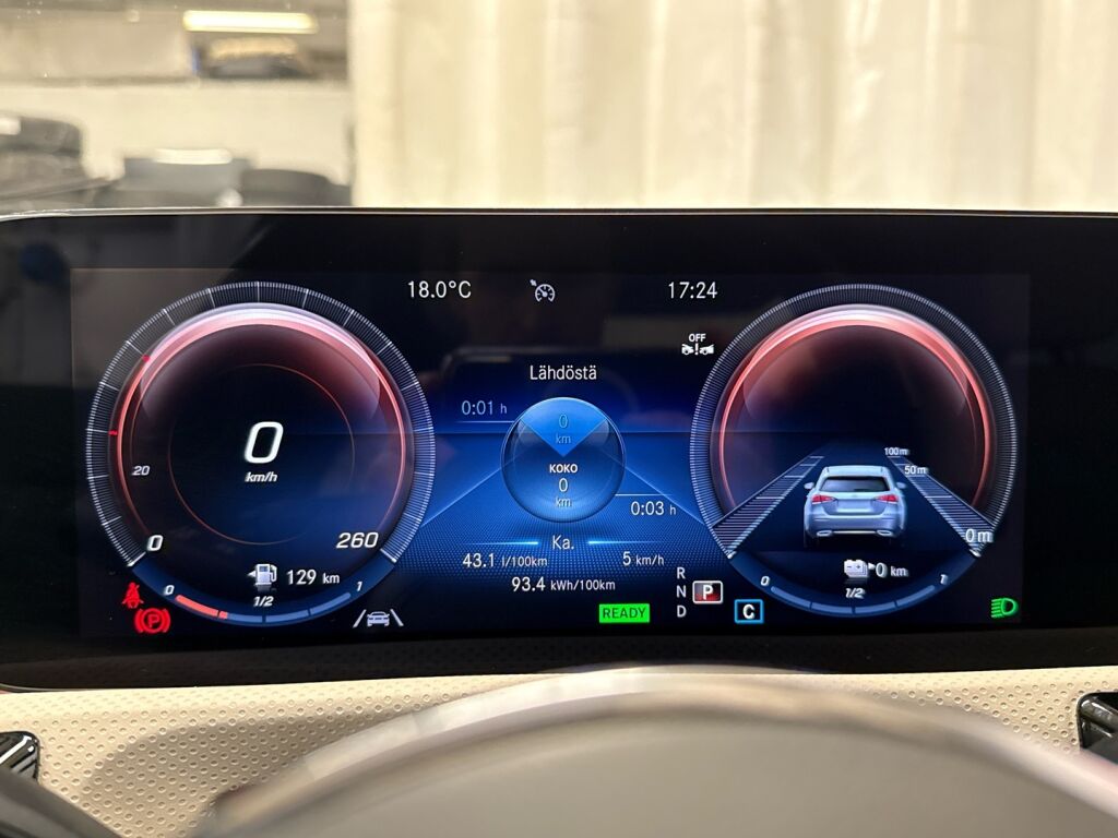 Mercedes-Benz CLA 2023 Musta