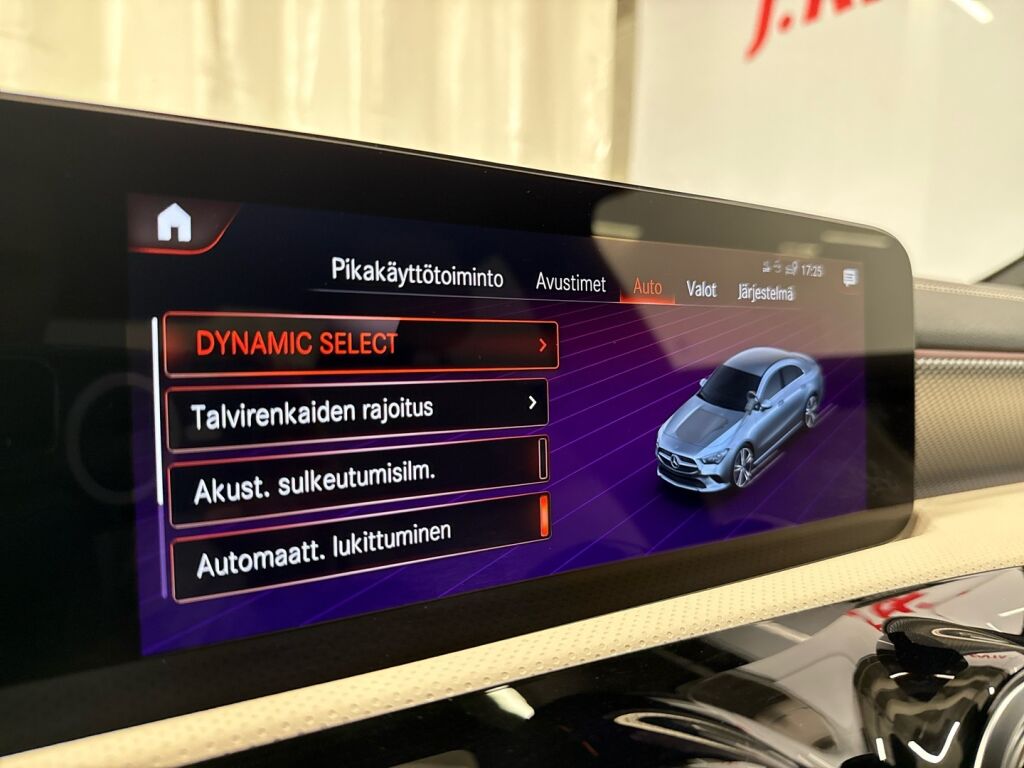 Mercedes-Benz CLA 2023 Musta