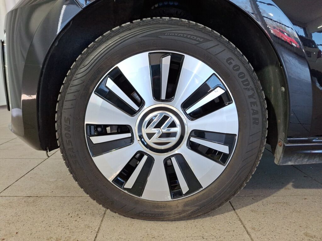 Volkswagen up! 2018 Musta