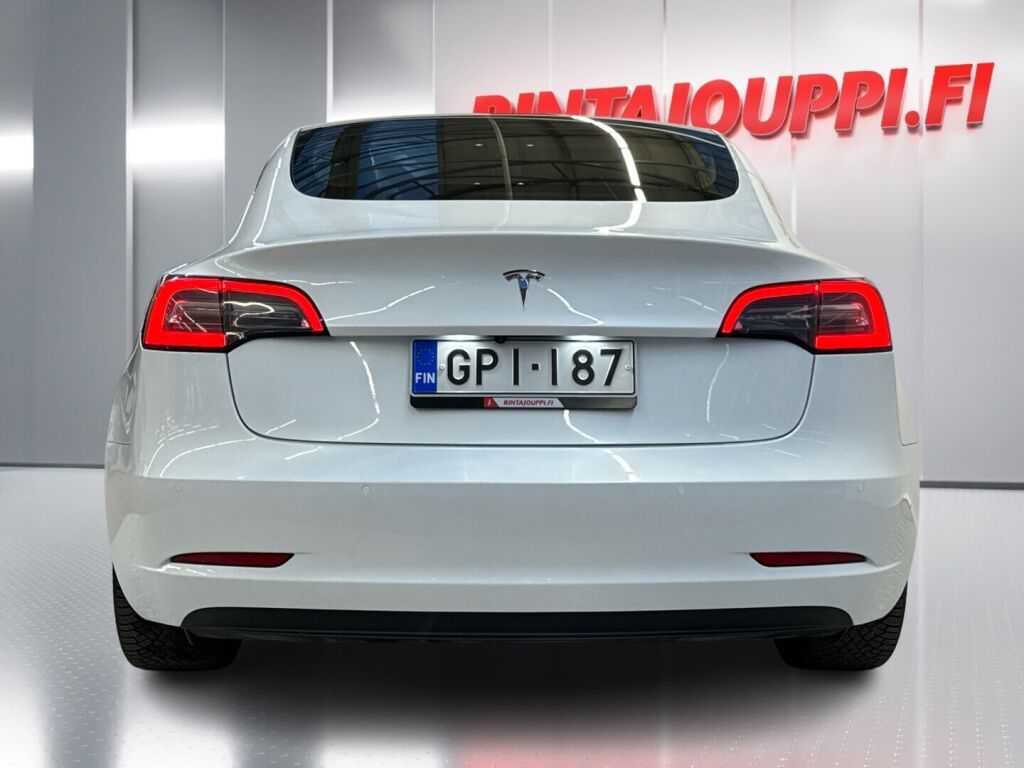 Tesla Model 3 2021 Valkoinen