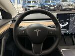 Tesla Model 3 2021 Valkoinen