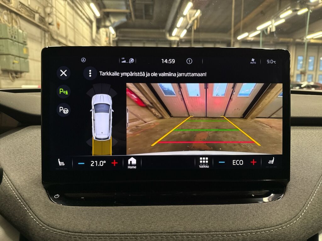 Skoda Enyaq 2022 Valkoinen