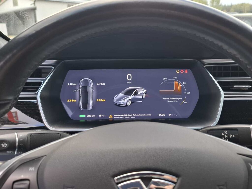 Tesla Model S 2018 Harmaa